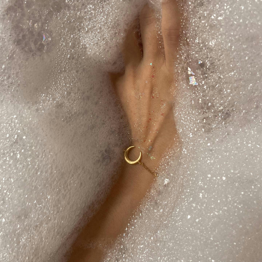 Elevate Your Feminine Hygiene: The Perfect Wash for Every Body